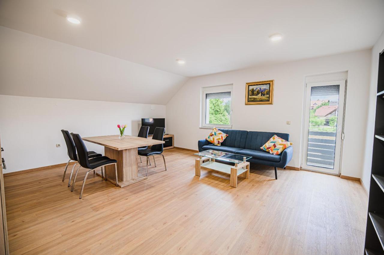 Mojcin Pisker Apartment House 크란 외부 사진