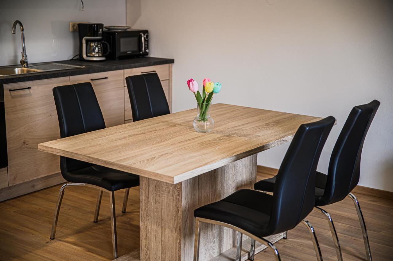 Mojcin Pisker Apartment House 크란 외부 사진