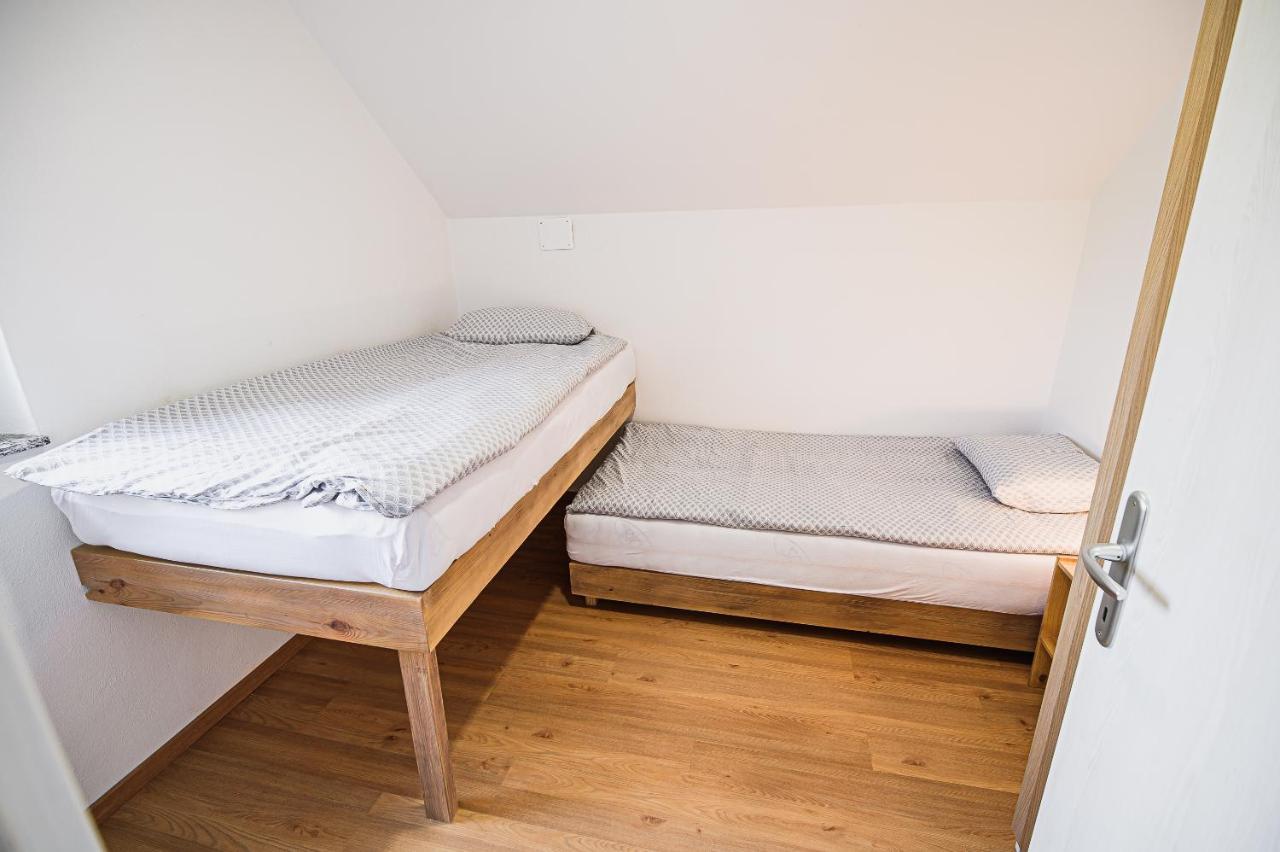 Mojcin Pisker Apartment House 크란 외부 사진