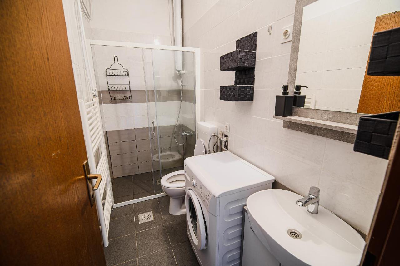 Mojcin Pisker Apartment House 크란 외부 사진